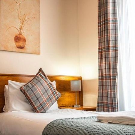 The Atherstone Red Lion Hotel Ngoại thất bức ảnh