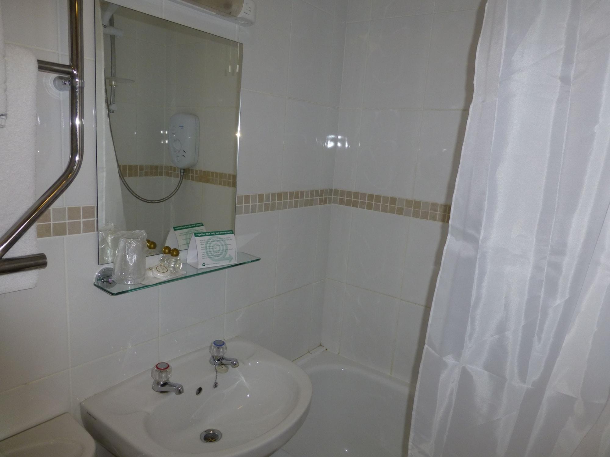The Atherstone Red Lion Hotel Ngoại thất bức ảnh