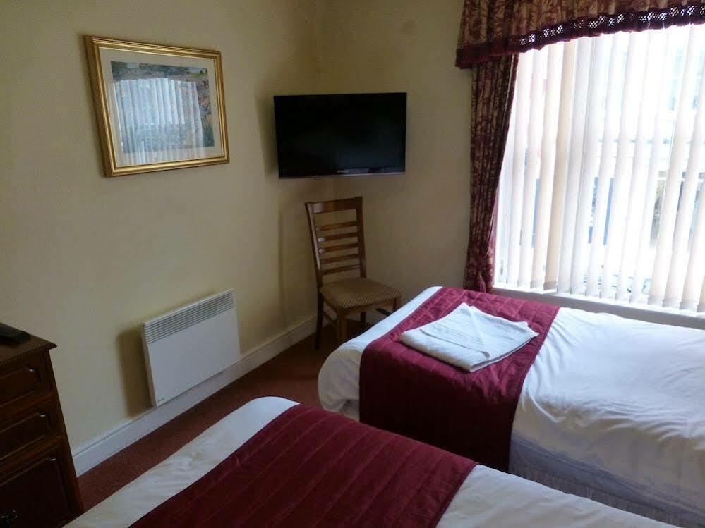 The Atherstone Red Lion Hotel Ngoại thất bức ảnh